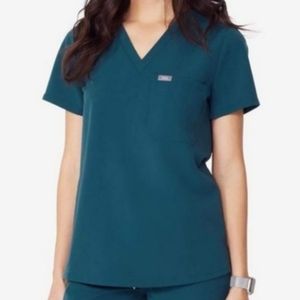 Figs One-Pocket Scrub Top
